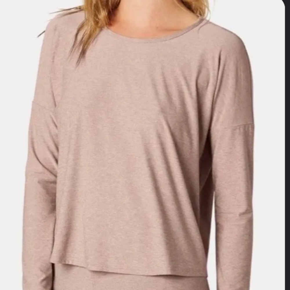 Beyond Yoga Featherweight Morning Pullover
